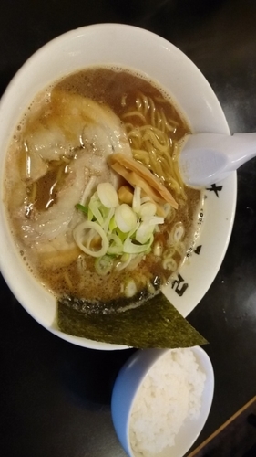 「醤油ラーメン」@むつみ屋 駒込店の写真