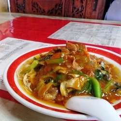 咖喱辨麺（800円）