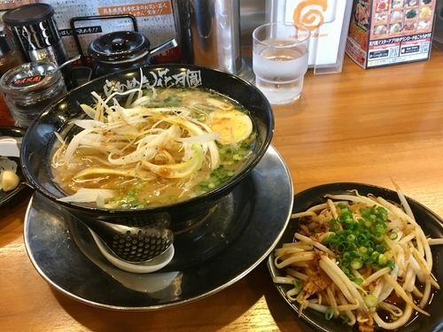 「豚そば銀次郎¥720+豚もやし¥100+シャキネギ無料」@らあめん花月嵐 久保稲荷店の写真