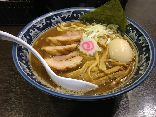 「特製中華そば」@中華そば わた井の写真