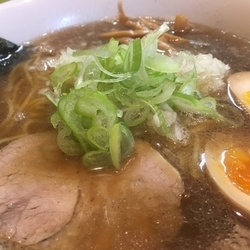 煮干しラーメン 煮卵