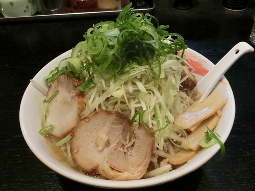 「番外醤油大盛+白髪ネギ+チャーシュー」@ドレファラシドの写真