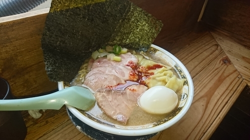 「すごい煮干ラーメン」@すごい煮干ラーメン凪 新宿ゴールデン街店 本館の写真