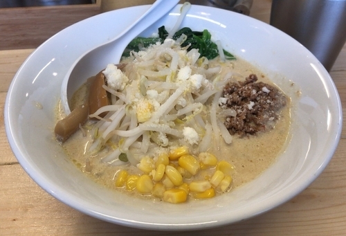 「牛乳味噌らーめん(限定)750円」@味噌ぶり noodle みやみやの写真