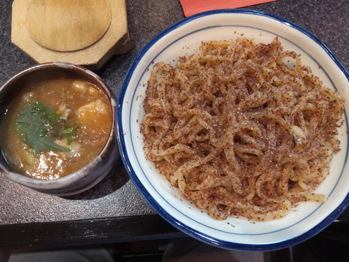 「つけ麺全粒粉300㌘」@烈志笑魚油 麺香房 三くの写真