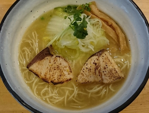 「鰤ラーメン（塩）」@めんや 正明の写真