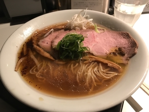 「煮豚そば（醤油）」@SOBAHOUSE金色不如帰の写真