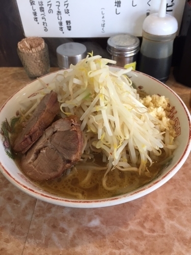 「らーめん（中）750円　「ヤサイ」「ニンニク」「アブラ」」@肉汁らーめん 公 kimiの写真