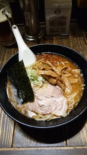 「とんこつ 魚介ラーメン」@ラーメン ヨシベー 西葛西店の写真