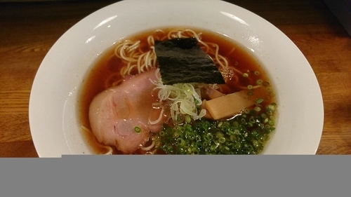 「魚出汁「醤油」　750円」@青山清湯そば 青ノ樹の写真