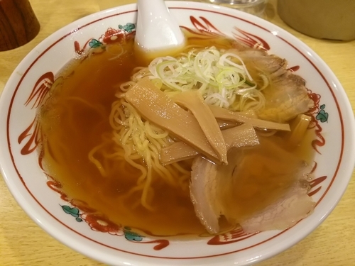 「しょうゆラーメン」@とり栄の写真