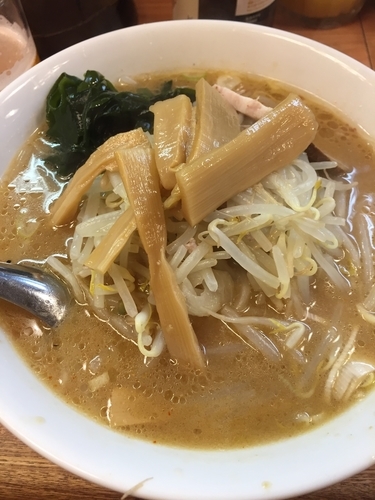 「味噌ラーメン、サービスライス」@えぞ菊 戸塚店の写真