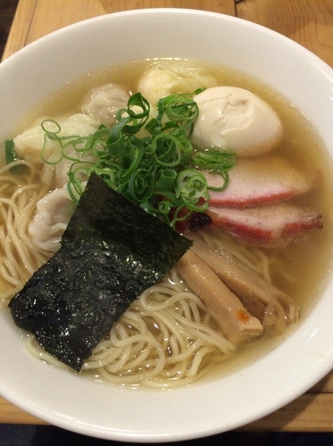 「特製ワンタン麺(ミックス) ¥1000」@支那そば 大和 稲荷町本店の写真