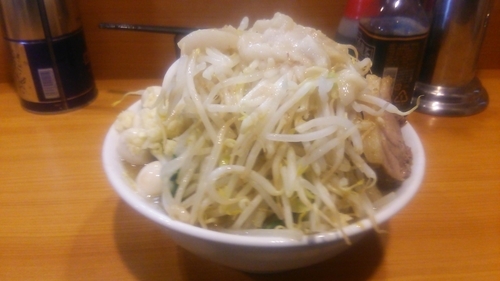 「大ラーメン うずら アブラ ニンニク多め」@ラーメン二郎 八王子野猿街道店2の写真