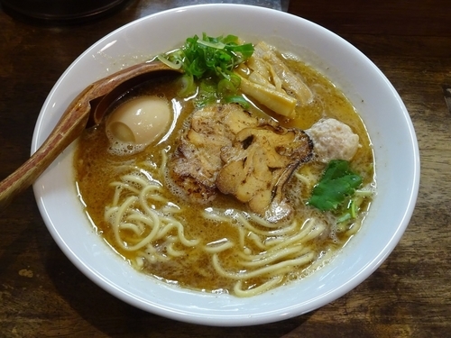 「味玉らーめん（850円）」@らーめん チキントの写真