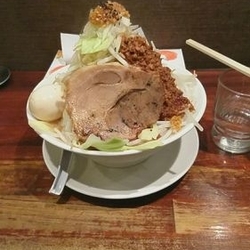 雷醤味噌ラーメン(野菜大盛)+味玉