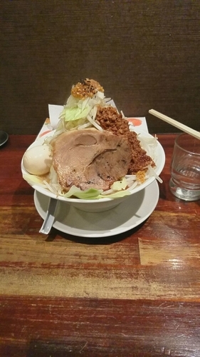 「雷醤味噌ラーメン(野菜大盛)+味玉」@喝力屋の写真