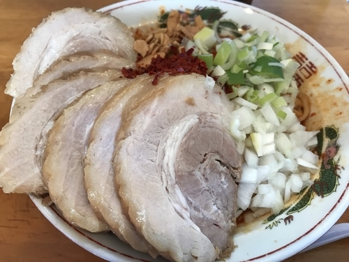 「【限定B】牛脂そば赤 肉」@ファットンの写真