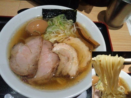 「特製ラーメン1100円」@松戸富田製麺 三井アウトレットパーク木更津店の写真