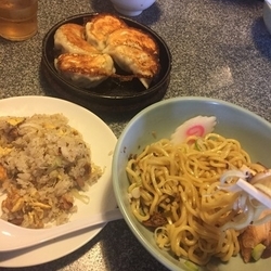 あぶラーメン＋半チャーハンセット
