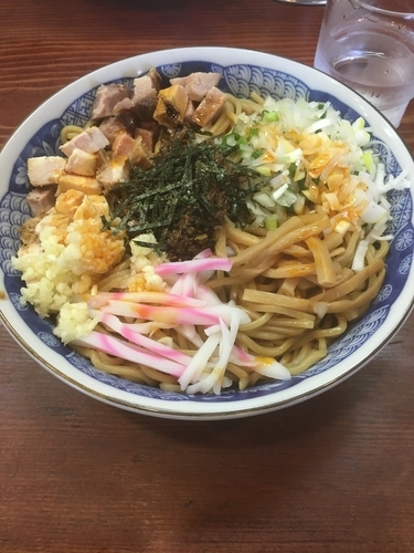 「レッドホットまぜそば」@良温(Ra-on)の写真