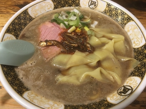 「煮干ラーメン 並」@すごい煮干ラーメン凪 新宿ゴールデン街店 本館の写真
