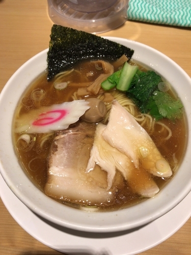 「鶏中華そば（800円）」@銀座 朧月 鶏処の写真