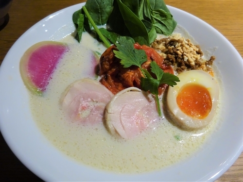 「ソイミルクベジそば 850円 ＋ 鶏そぼろ高菜ご飯 150円」@中華そば 二階堂の写真