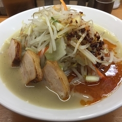 鳥豚塩辛タンメン