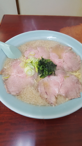 「チャーシューメン中盛　脂多目　硬め　￥850」@ラーメン御殿の写真