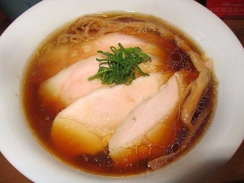 「チャーシュー醤油ラーメン　1,000円」@ラーメン屋 トイ・ボックスの写真