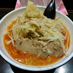 辛味噌ラーメン 810円