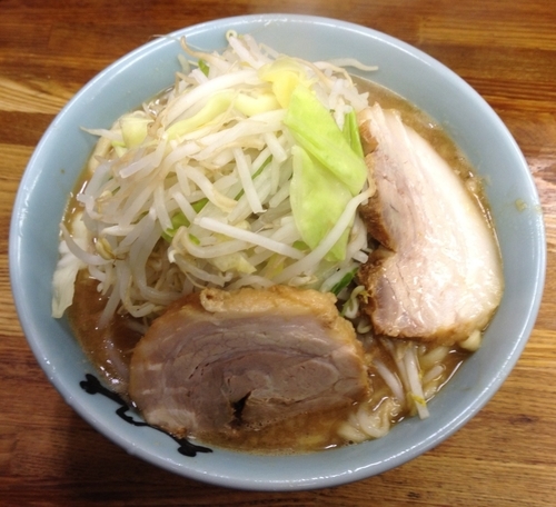 「小ラーメン 730円 そのまま」@ラーメン二郎 新小金井街道店の写真