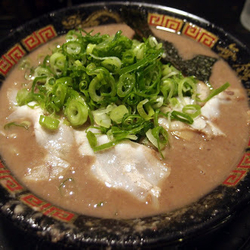 とんこつラーメン
