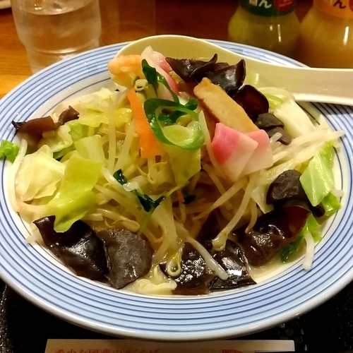 「野菜たっぷりちゃんぽんミドル」@長崎ちゃんぽん リンガーハット 東京東久留米店の写真