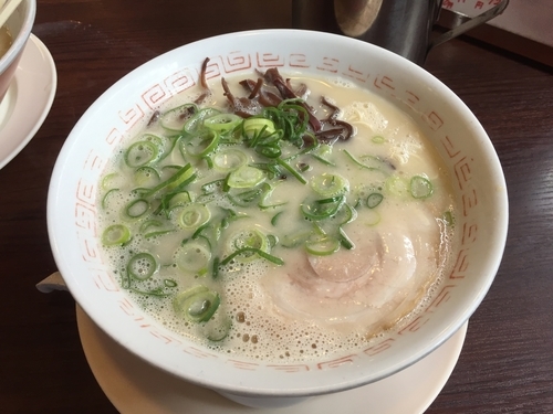 「ラーメン トッピングネギ煮卵」@博多ラーメン 山桜の写真