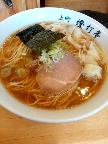 「ワンタンそば（大盛100円）」@支那そば 燈灯亭の写真