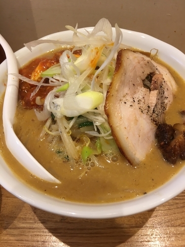 「辛味噌ラーメン」@東京味噌らーめん萬馬軒花橙の写真