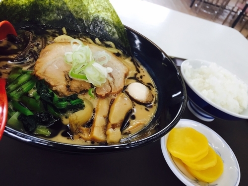 「黒ラーメン」@仙台とんこつラーメン 一番堂の写真