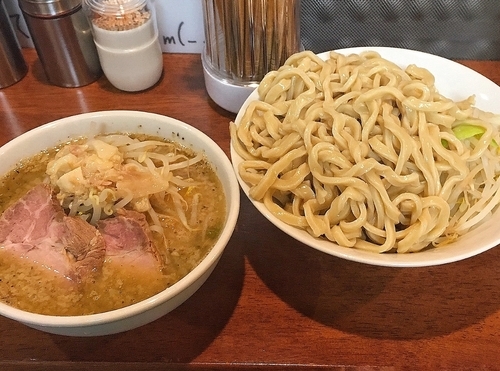「つけ麺(ヤサイ、アブラ) 800円」@ラーメンむねやの写真