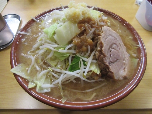 「ラーメン（７５０円）＋大盛１００円＋大盛１００円」@らーめんコジマルの写真