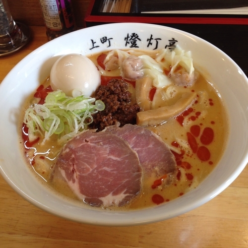 「特製担々麺」@支那そば 燈灯亭の写真