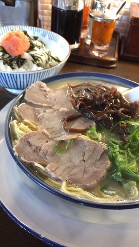「ラーメン　明太子ご飯」@博多ラーメン しばらく 日本橋店の写真