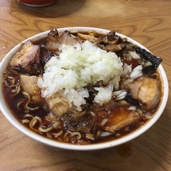 チャーシュー麺 薬味増し 850円