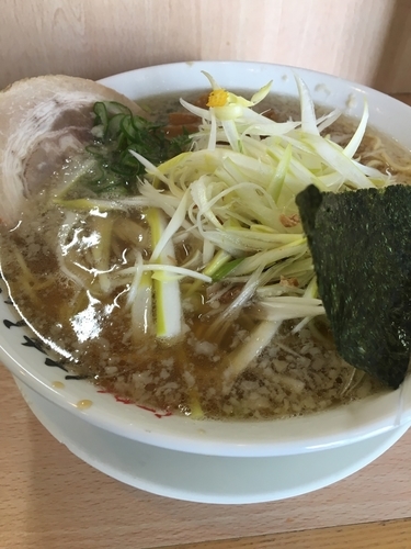 「ネギラーメン 大盛り 900円」@ラーメンはましょうの写真