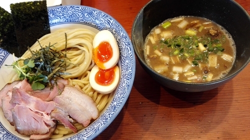 「濃厚豚骨魚介　特製つけ麺980円　中盛　魚介風味」@麺処 ほん田の写真