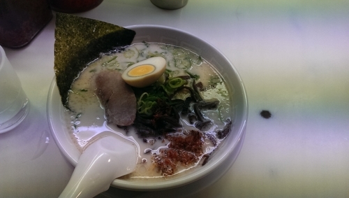 「ラーメン、替玉」@博多天神 渋谷南口店の写真