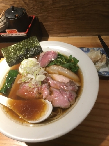 「特製醤油そば 別皿ワンタン」@麺処 篠はらの写真