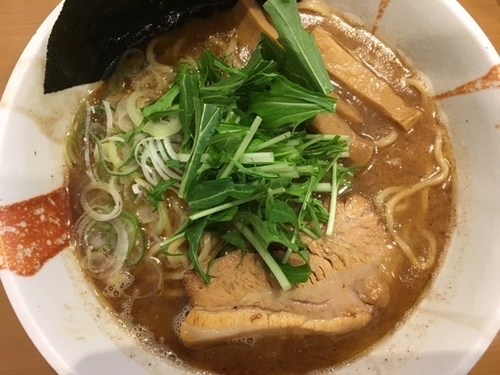 「らーめん 750円」@麺処つむじの写真