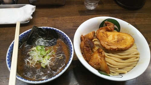 「つけ魚 250g とろ豚トッピング」@雷 北松戸本店の写真
